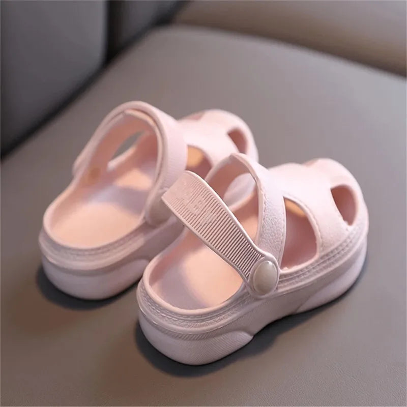 Summer New Baby Hole Shoes 2021 Children Nice Non -Slip Soft Floor Old Boys Girl Beach Sandals 1 -5 Years