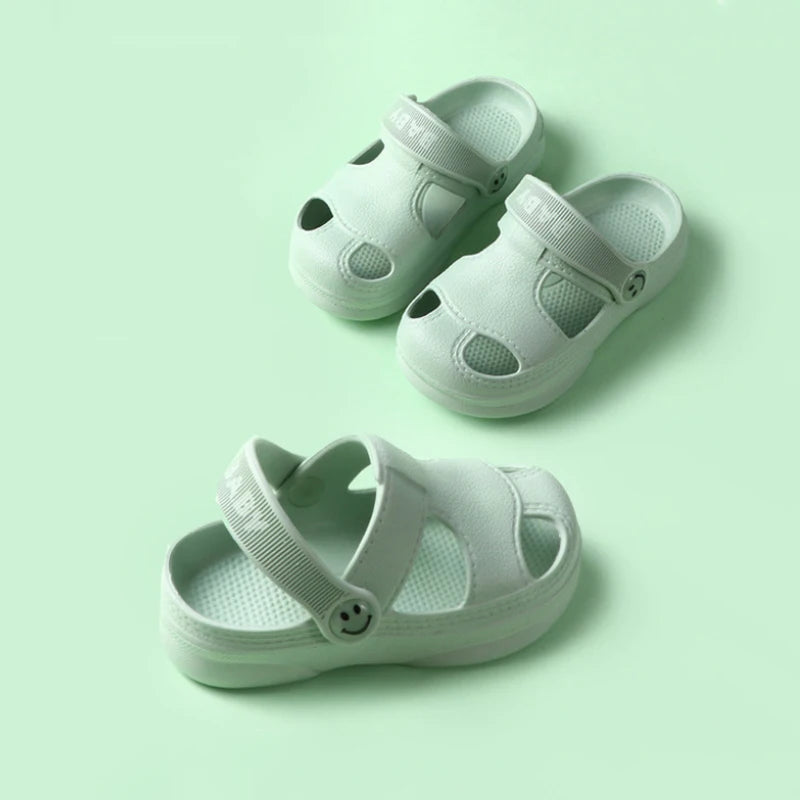 Summer New Baby Hole Shoes 2021 Children Nice Non -Slip Soft Floor Old Boys Girl Beach Sandals 1 -5 Years