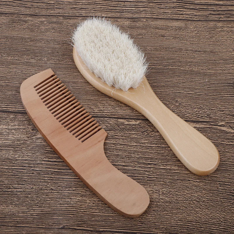 2Pcs Wooden Baby Hair Brush Comb Soft Baby Bath Brush Clean Hair Body Gentlely Baby Protect Shower Baby Wash Care Tool