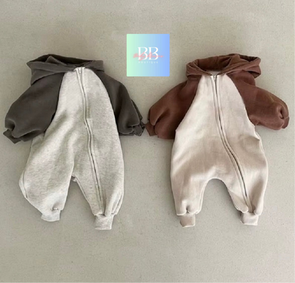 Baby/Toddler Long Sleeve Romper with Hood & Front Zip. 0-24M, 2 Colours.
