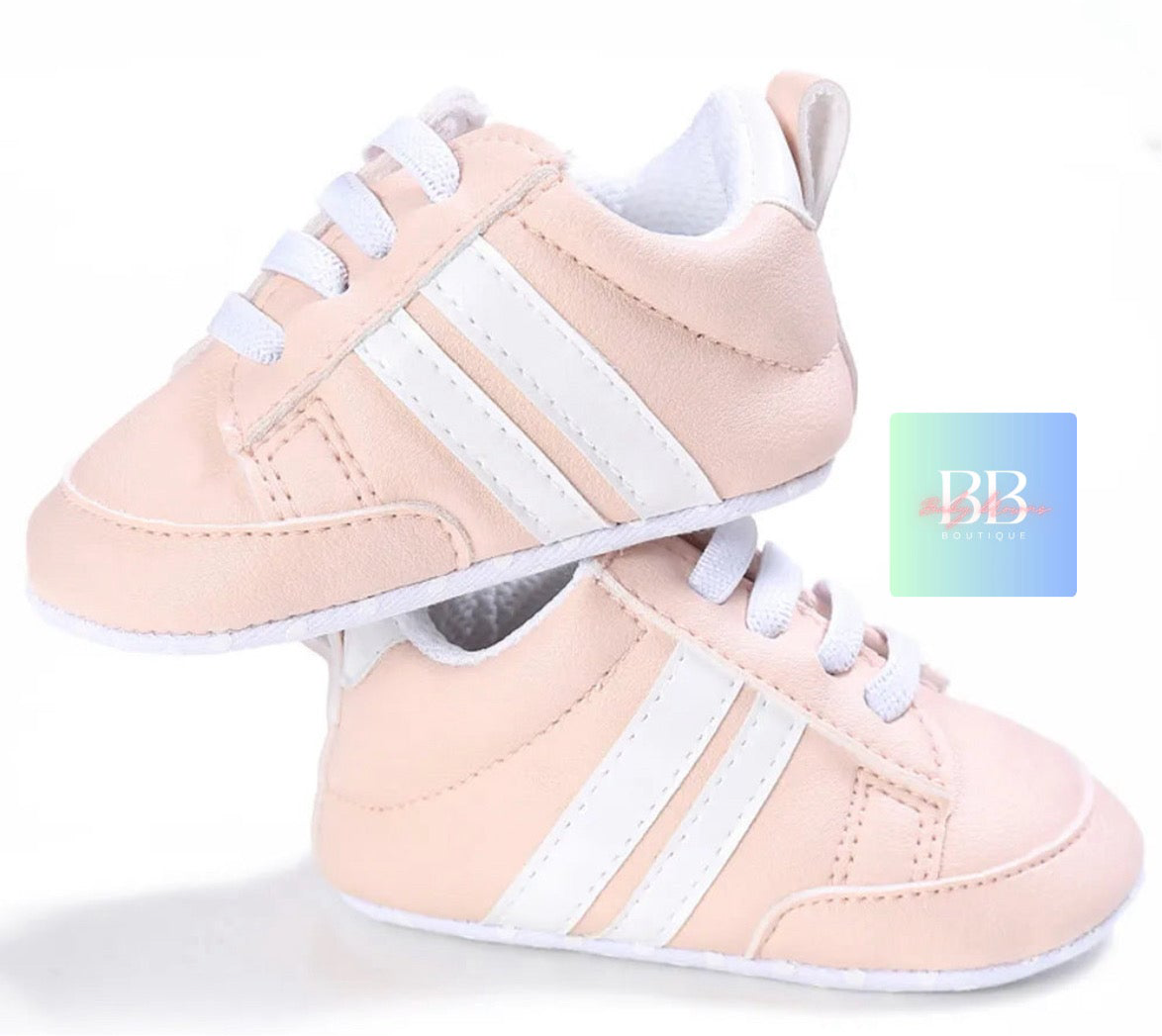 Baby/Toddler Leather Sport Sneakers with Laces. 7 colours, 0-18 months.