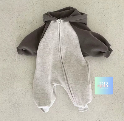 Baby/Toddler Long Sleeve Romper with Hood & Front Zip. 0-24M, 2 Colours.