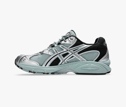 Kids ASICS Nimbus 10.1 Uk infant size 9-junior size 4