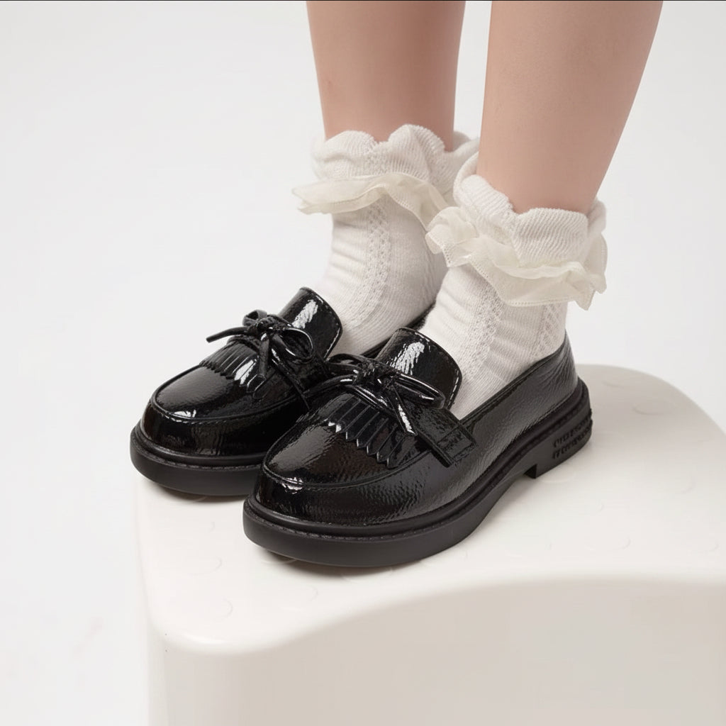 Kids Girls Black Patent Loafer School Shoes. Uk infant size  9-junior size 2