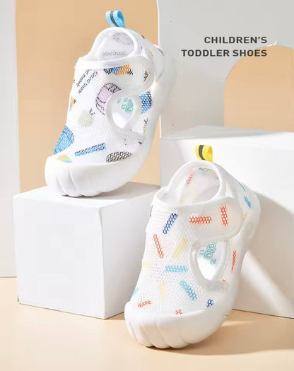 Kids Mesh Velcro Strap Anti-Slip Shoes. 4 Colours EU14-21
