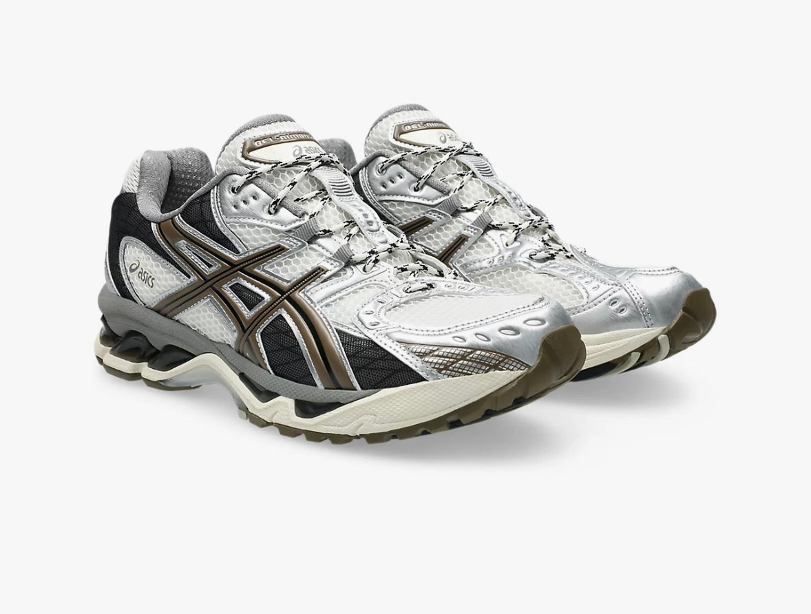 Kids Unisex Asics Nimbus 10.1 UK Infant Size 9-Junior Size 4