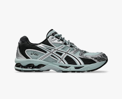 Kids ASICS Nimbus 10.1 Uk infant size 9-junior size 4