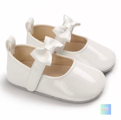 Patent Baby Shoes with Bowknot Velcro Strap. 6 Colours, 0-18M