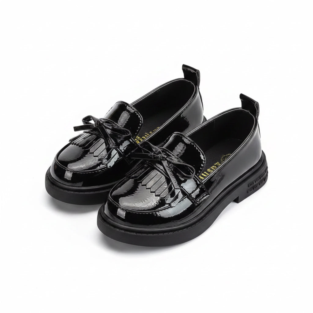 Kids Girls Black Patent Loafer School Shoes. Uk infant size  9-junior size 2