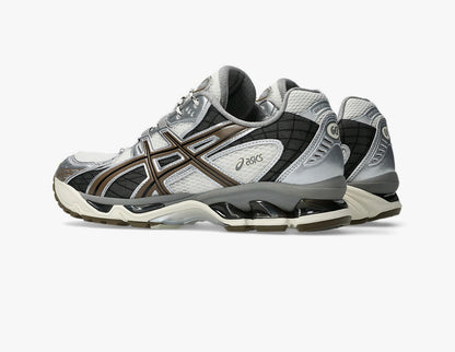 Kids Unisex Asics Nimbus 10.1 UK Infant Size 9-Junior Size 4