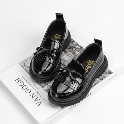 Kids Girls Black Patent Loafer School Shoes. Uk infant size  9-junior size 2