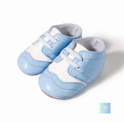 Retro Style Lace Up Baby Shoes. 4 colours, 0-18M