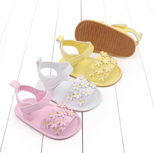 Baby Toddler Girls Leather Velcro Strap Daisy Sandals. 3 Colours 0M-18M