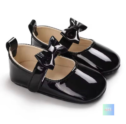 Patent Baby Shoes with Bowknot Velcro Strap. 6 Colours, 0-18M