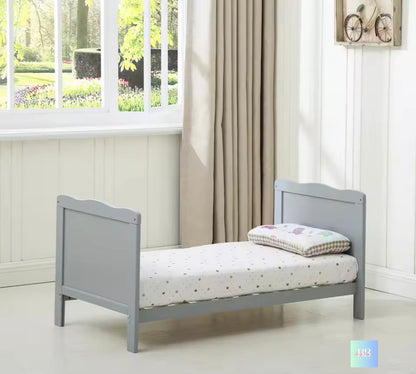 Baby/Toddler 2-in-1 Cot Bed with Mattress. 2 Colours