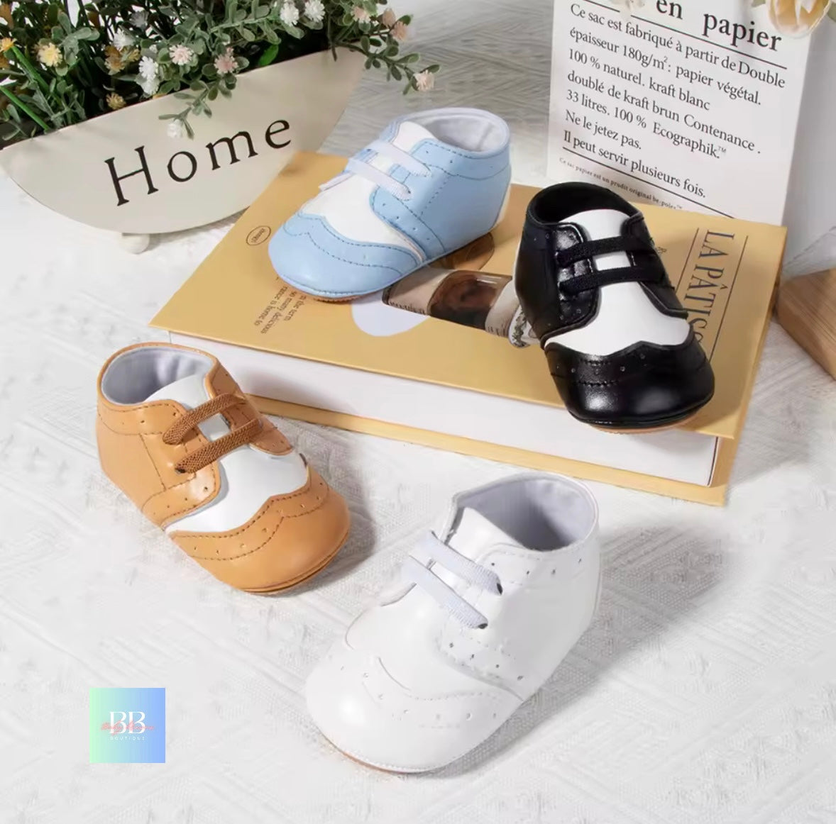 Retro Style Lace Up Baby Shoes. 4 colours, 0-18M