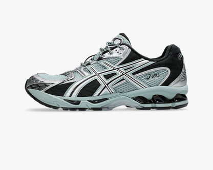 Kids ASICS Nimbus 10.1 Uk infant size 9-junior size 4