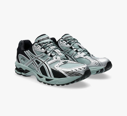 Kids ASICS Nimbus 10.1 Uk infant size 9-junior size 4