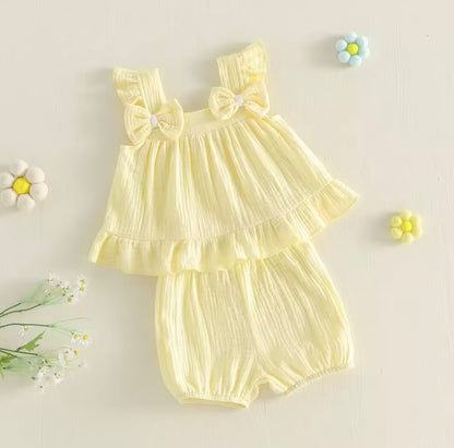 Kids Girls Muslin Ruffled Bowknot Vest Top & Shorts Set. 3 Colours 12M-4Y