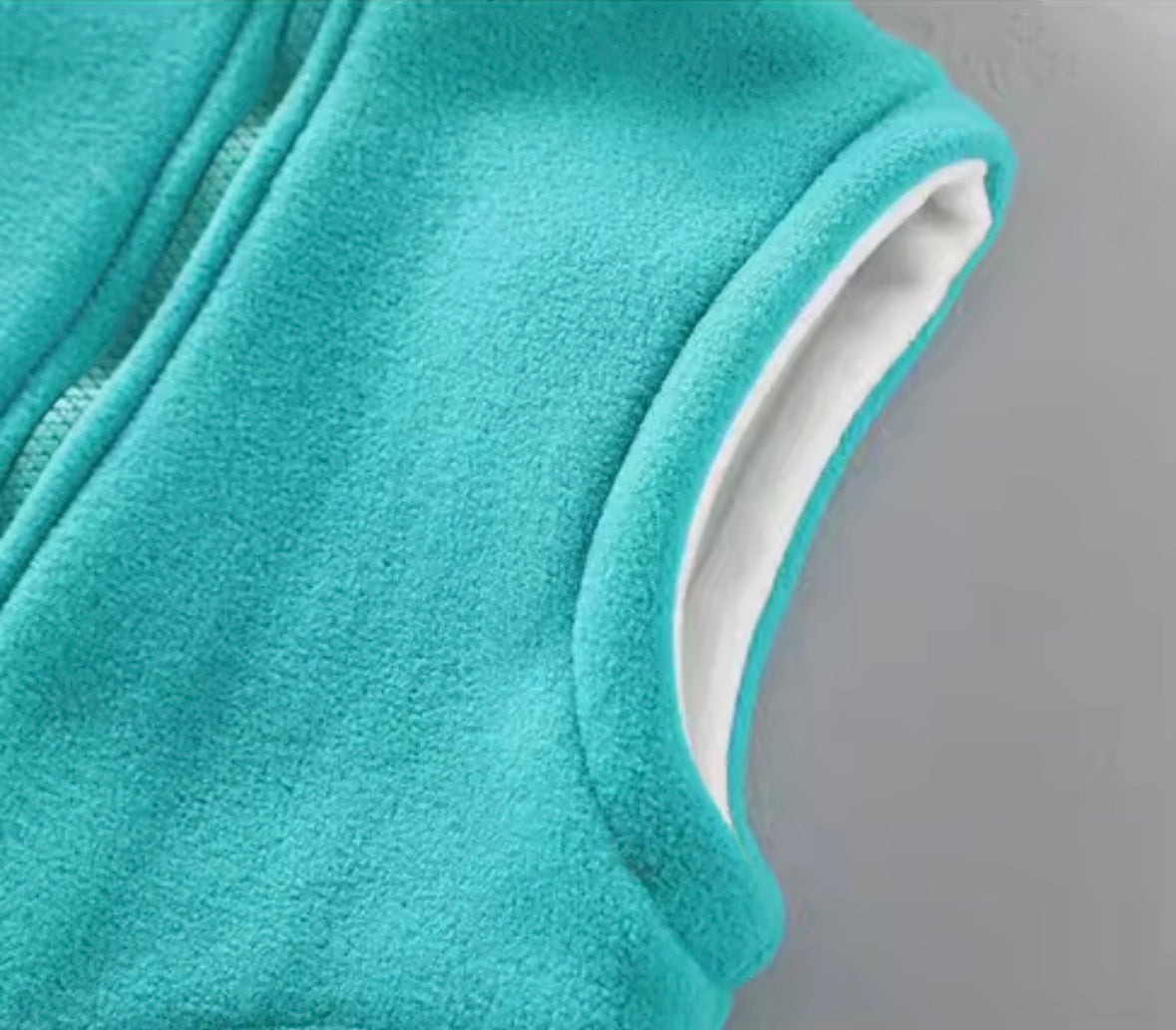 Kids Unisex Fleece BodyWarmer. 14 Colours 3-10Y