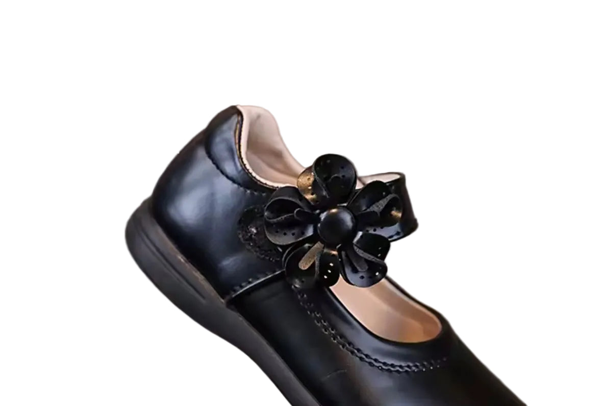 Kids Girls Bowknot Velcro Strap School Shoes. EU Size 26-38