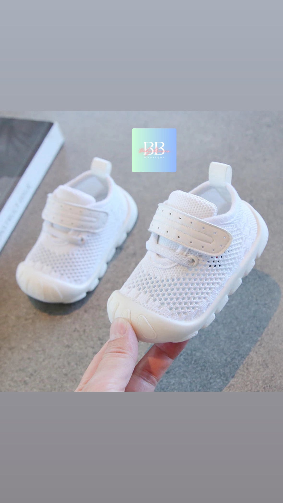 Baby/Toddler White Mesh Casual Shoes with velcro strap. 0-3Y