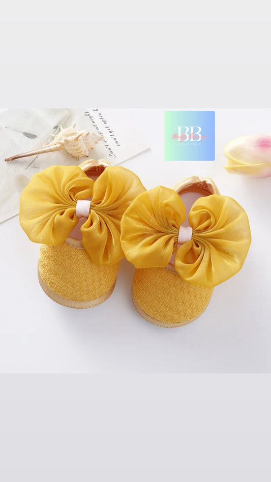 Baby/Toddler First Walkers Slip on Shoes with adorable bows. 8 styles & colours!