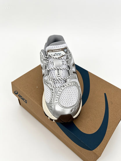 Kids Unisex ASICS Nimbus 10.1 Uk Size 13-4