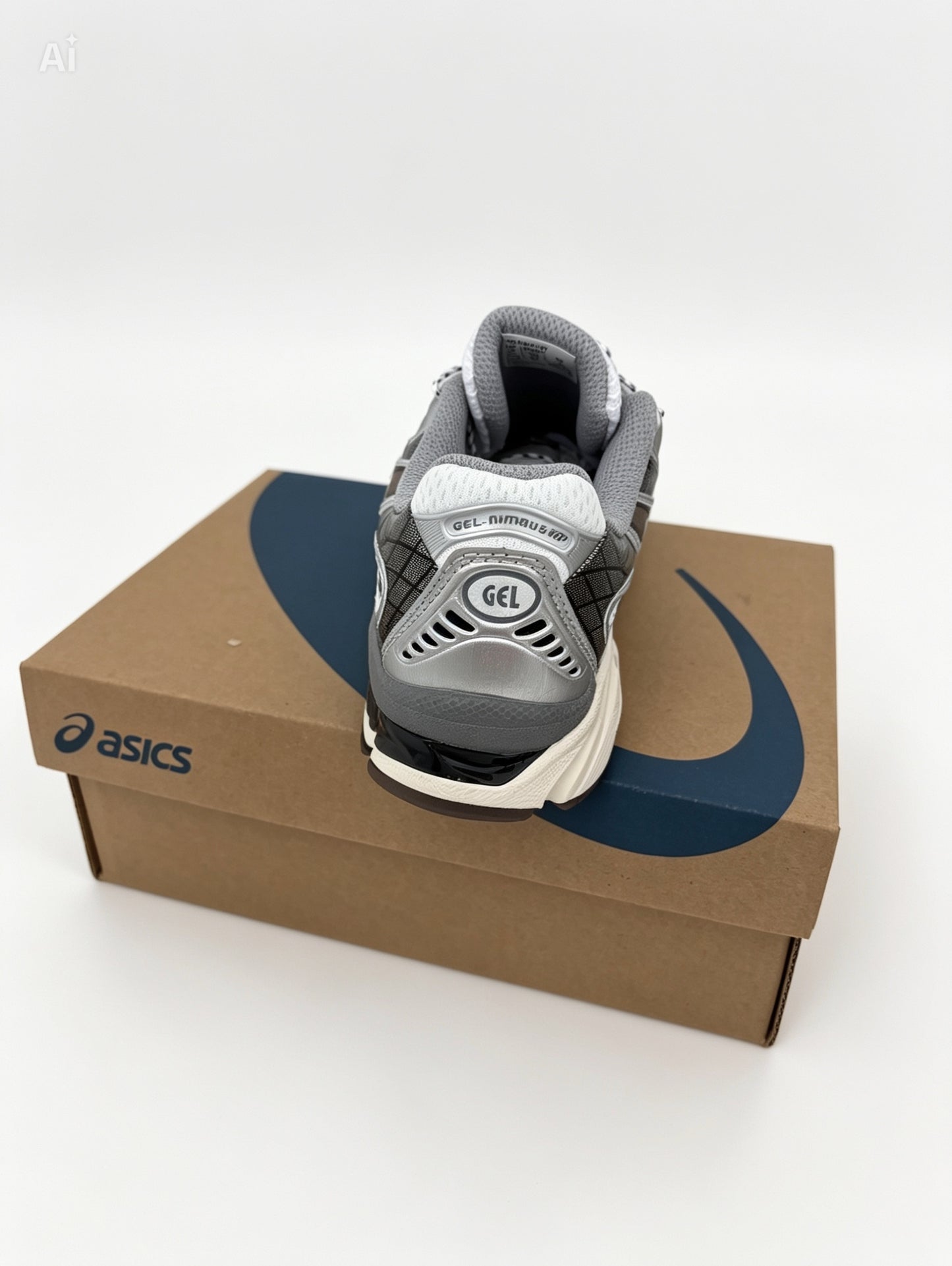 Kids Unisex ASICS Nimbus 10.1 Uk Size 13-4