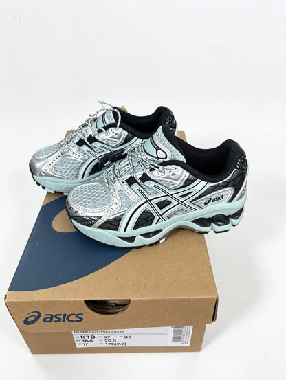 Kids ASICS Nimbus 10.1 Uk infant size 9-junior size 4